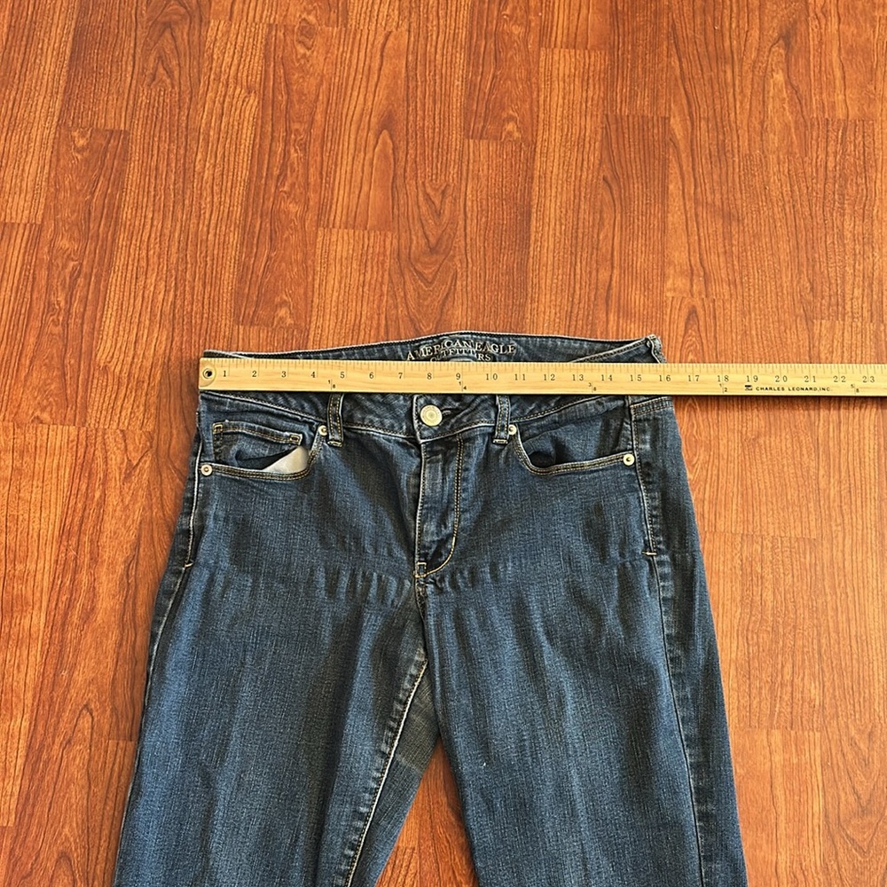 American Eagle skinny super stretch jeans size 12. - Picture 2 of 9